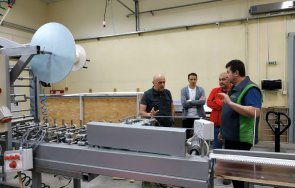 политиките подкрепа бизнеса обсъди томислав дончев предприемачи габрово снимки