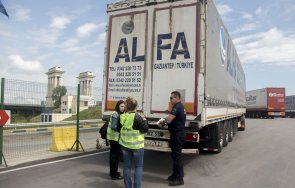 камиона пластмасови отпадъци турция връщат строг контрол мястото изпращане снимки