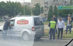 последните минути тарашат кола наркотици кръстовище пловдив