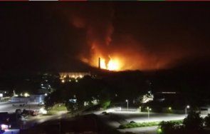 безсънна нощ сръбския град чачак избухна фабика боеприпаси видео
