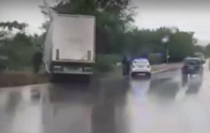 пореден инцидент заради опасен завой козлодуйско тир влезе овощна градина