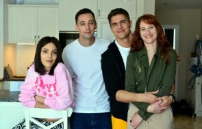 Съни Бийч Актьори