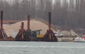 белослав скочи изграждане пристанище горива