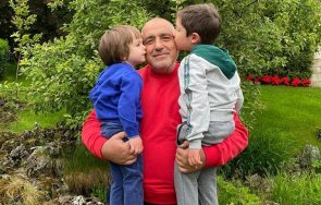 борисов показа внуците юни поздрави всички деца песен снимки