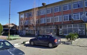 стартира ремонтът оживената улица дупнишкото село крайници