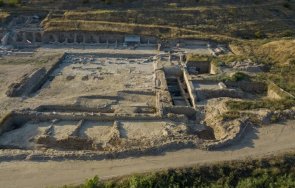 археолози откриха уникален глинен печат античен град петрич