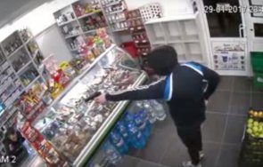 задържаха въоръжени тийнейджъри ограбили магазин варна