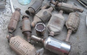 банди крадци катализатори разбити велико търново