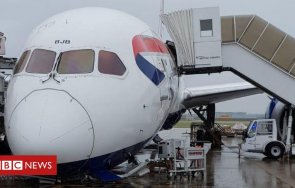 извънредно самолет катастрофира летище хийтроу снимка