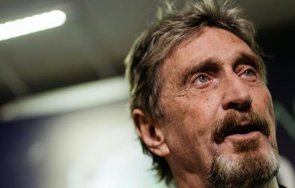основателят антивирусната mcafee открит мъртъв затвора