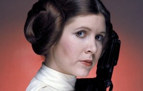 удостояват посмъртно принцеса лея звезда алеята славата