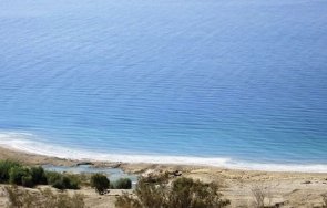 учени намериха мъртво море минерал откриван досега метеорити