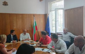 губернаторът софийска област радослав стойчев срещна директорите мвр провеждането изборите