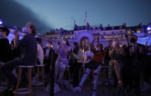 първи път повече година уличен музикален фестивал започна франция