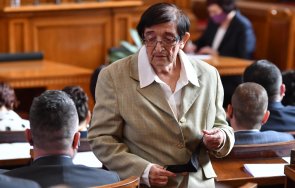 пик ретро мика зайкова крие син милионер  уникални снимки