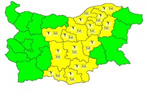предупреждение жълт код пороен дъжд гръмотевици области