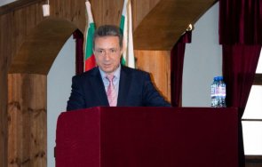 министърът правосъдието проф янаки стоилов конституцията допринесе запазване гражданския мир подготви влизането българия снимка