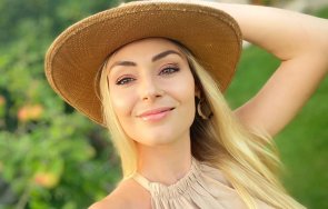 Поли Гергушева с шапка