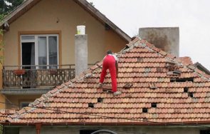 пенсионер олекна 5000 лева измамен майстори менте