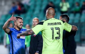 Валери Божинов 4