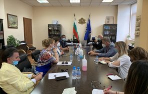 туристическият бизнес иска стимули лева ваксиниране