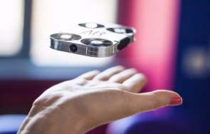 Смартфон с дрон