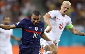 200 000 души поискаха преиграване мача франция швейцария