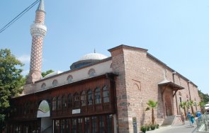 труп мъж открит стълбите джумая джамия пловдив