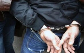 смазаха бой кол мъж мизия