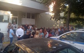 извънредно поморие протест мвр града заради репресиите рашков арестувал кмет герб