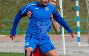 Петко Петков Левски Лом