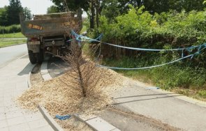 ужасяващ инцидент мъж пропадна дупка неосветена велоалея варна потроши