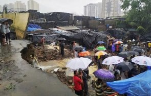 свлачища взеха жертви мумбай