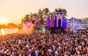 хиляда души заразиха коронавирус фестивал нидерландия