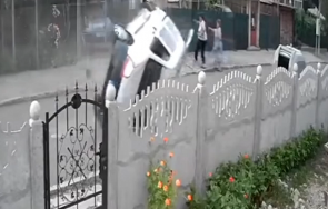 ужасяваща катастрофа бургас навръх изборите жени разминаха косъм смъртта видео