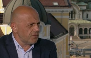 томислав дончев мнозинство гласуване новото правителство подкрепата дпс