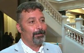 ново хората слави пращат покана разговор дпс срещите събота