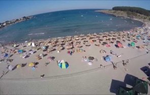 бай ганьо море тарикати пазят чадъра шезлонга плаж арапя