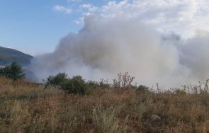 самозапали сметището местността злево дупница снимки