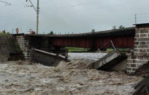 срути мост транссибирската железница