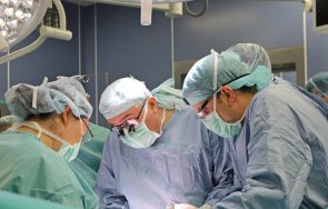 вма трансплантираха спешност черен дроб годишен мъж