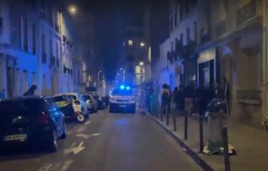 кола вряза заведение париж загинал ранени шофьорът избяга видео