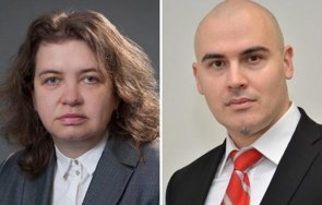 скандалът разгаря доц киселова обяви кандидата мвр шеф слави трифонов петър илиев плагиатства книгата правителството