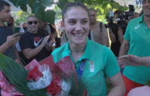 долна митрополия посрещна тържествено ивет горанова