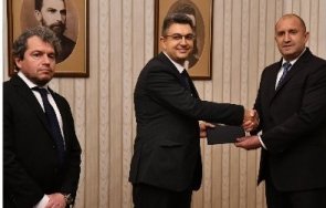 официално итн представят изпълнения мандат президента часа