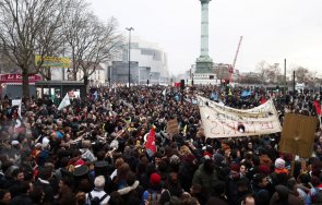 100 града франция въстанаха новите ограничителни мерки