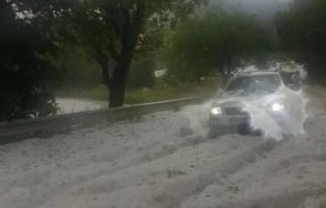 зима август леден апокалипсис връхлетя смолян пампорово видео снимки