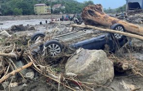 загинали наводнения свлачища черноморското крайбрежие турция