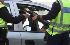 шофьор опита подкупи патрул поморие