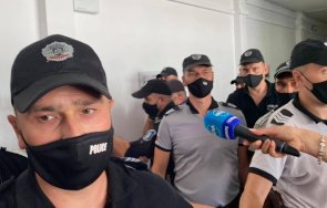 адвокатите рагевски оръжие доказателства накълцал юмер